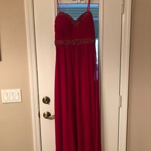 Red Sweetheart Neckline Dress